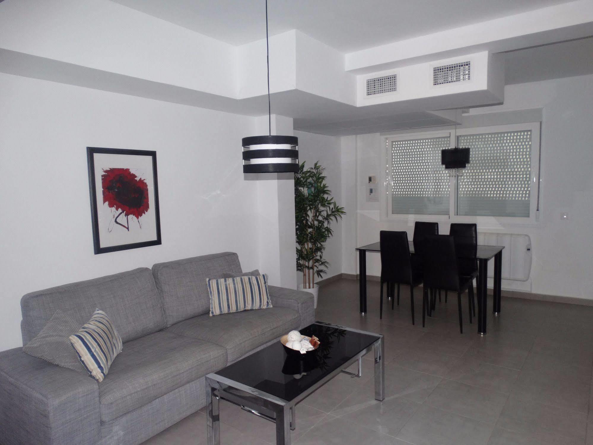 Malaga Apartamentos - Nuno Gomez, 24 Exterior photo