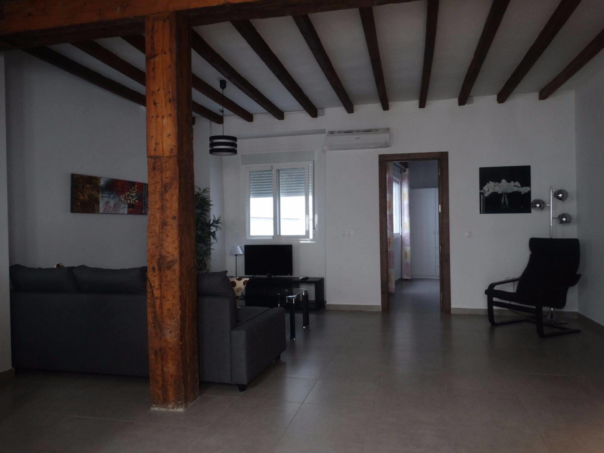 Malaga Apartamentos - Nuno Gomez, 24 Exterior photo